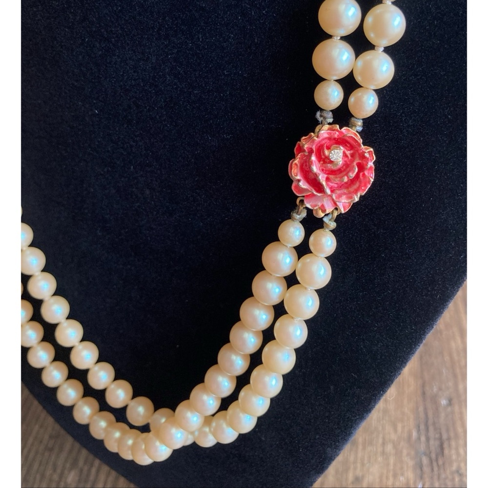Vintage Glass Faux Pearls w/ Red Rose Clasp 18”